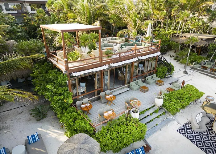 Secret Garden Hideaway *